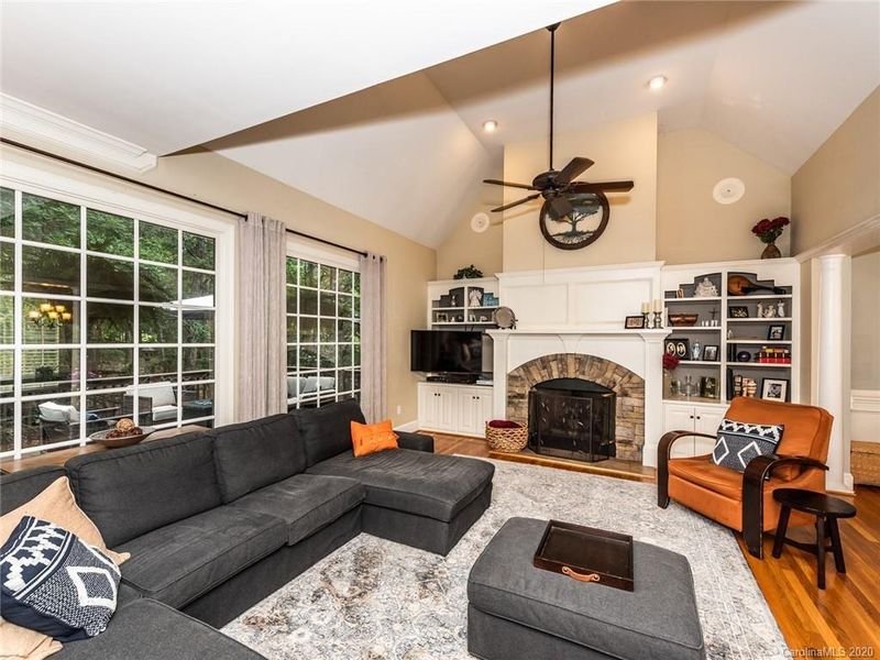 18210 Pages End None, Davidson, NC 28036