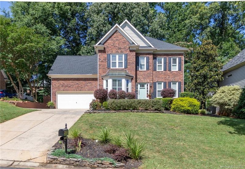 11718 Brambleton Ct, Charlotte, NC 28277