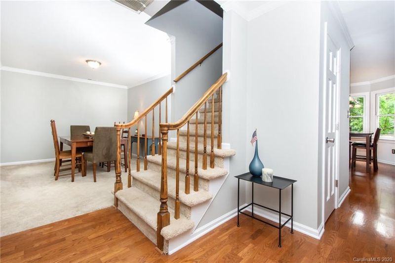 1420 Shady Knoll Ct, Matthews, NC 28105