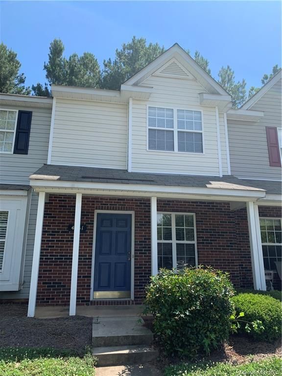 4161 Birch Leaf Ct, Charlotte, NC 28215
