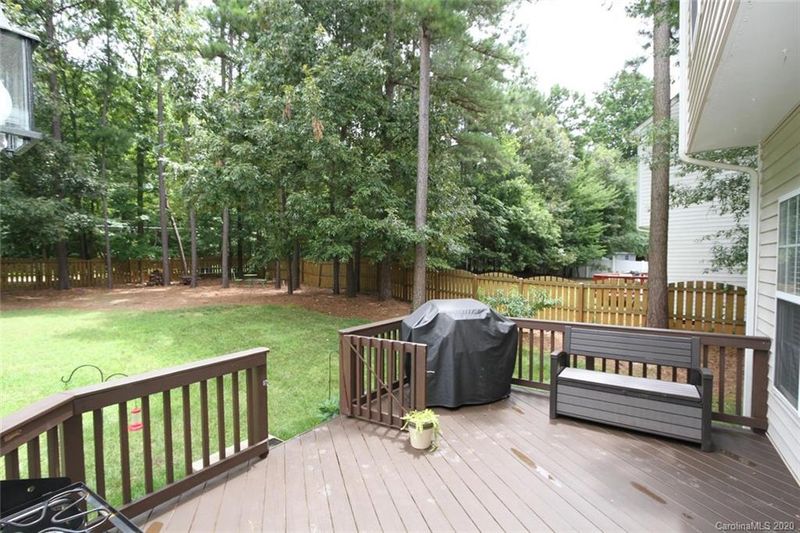 718 Sunset Point Dr, Rock Hill, SC 29732
