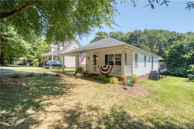 103 Pratt St, Belmont, NC 28012