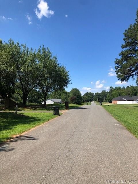 9125 Surface Hill Rd, Mint Hill, NC 28227