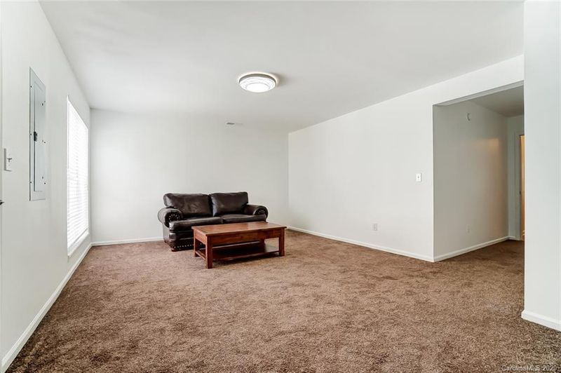 1719 Kashmir White Ln, Fort Mill, SC 29708