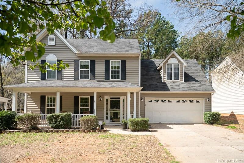 2717 Black Cherry Dr, Charlotte, NC 28262