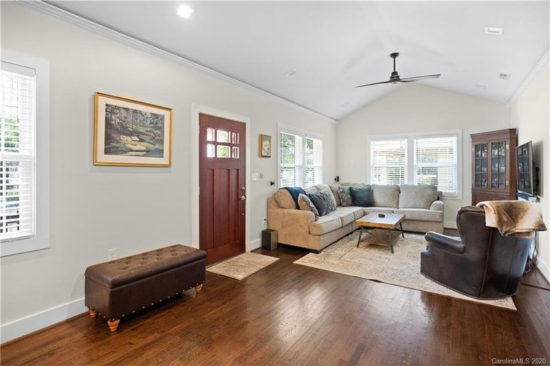 2428 Lydia Ave, Charlotte, NC 28205