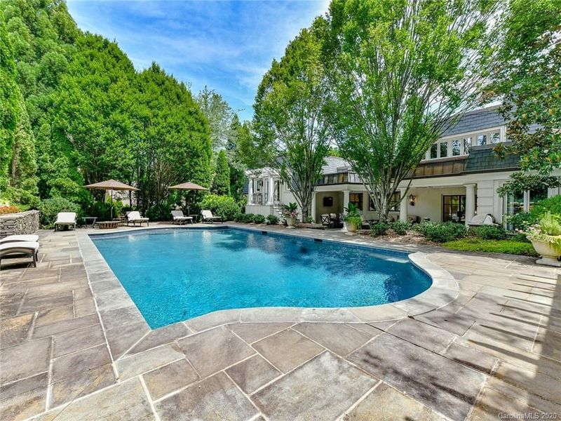 2101 Cortelyou Rd, Charlotte, NC 28211