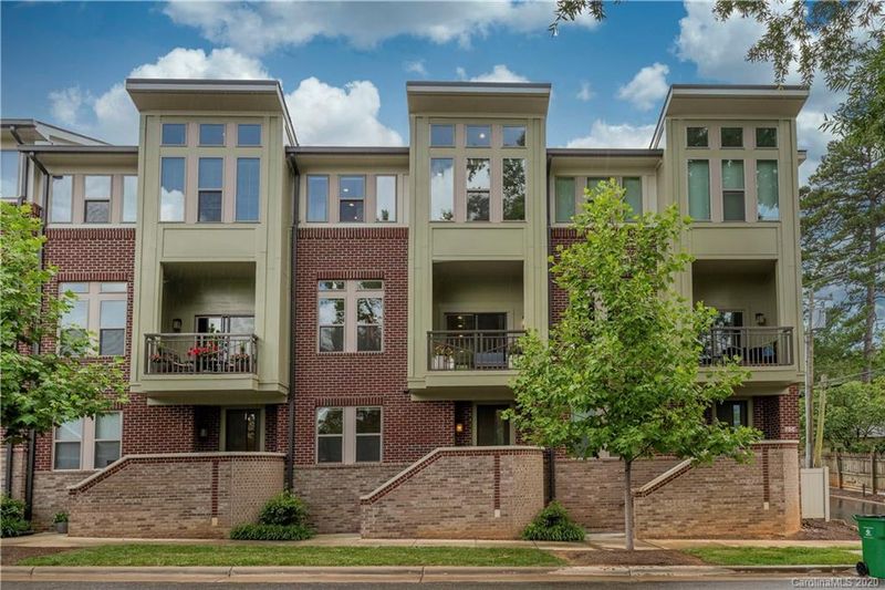 1236 Pierce St, Charlotte, NC 28203