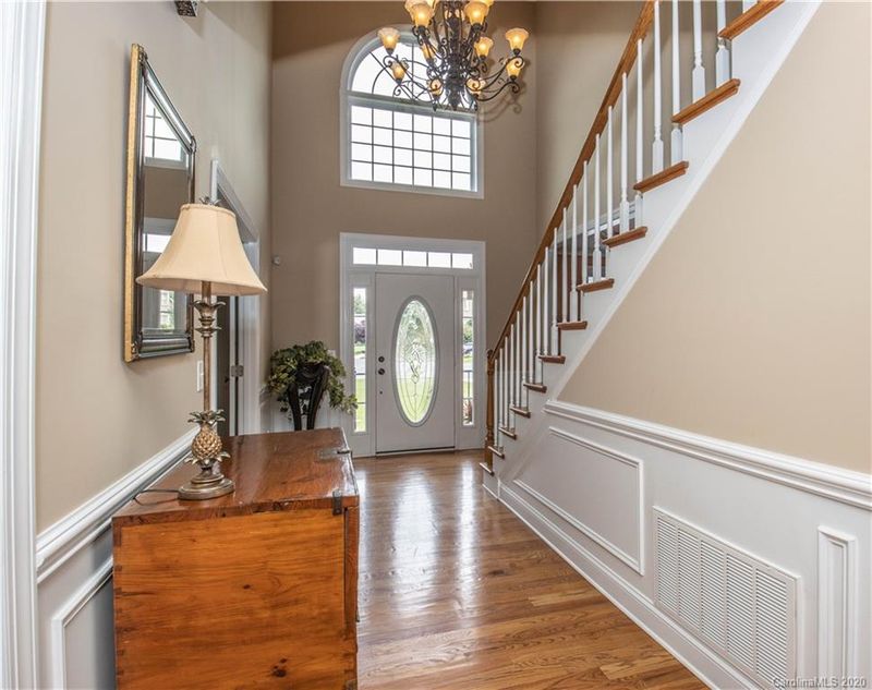 201 Mcduffie Ln, Fort Mill, SC 29715