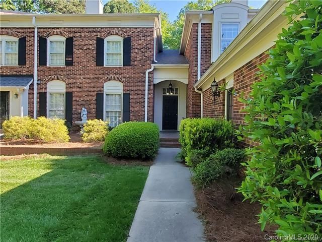 7202 Quail Meadow Ln, Charlotte, NC 28210