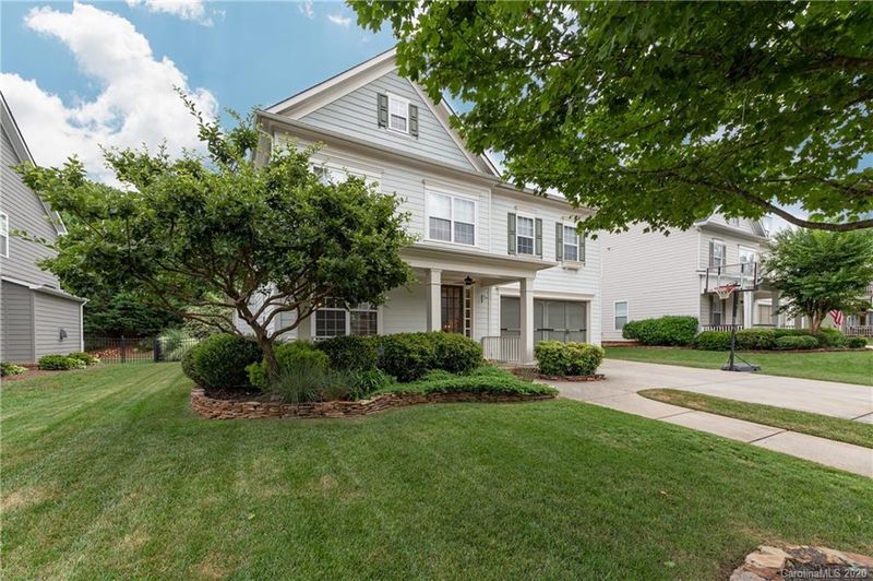1008 Minden Dr, Matthews, NC 28104
