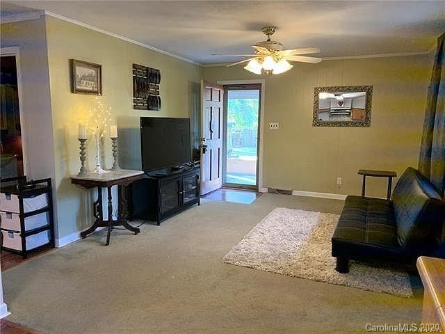 1363 Cedar Pines Lake Rd, Lancaster, SC 29720