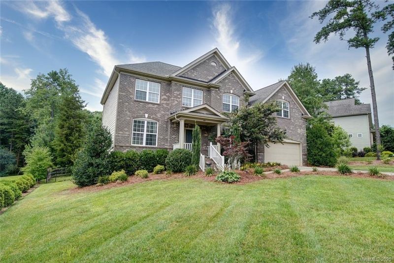 401 Cove Creek Loop, Mooresville, NC 28117