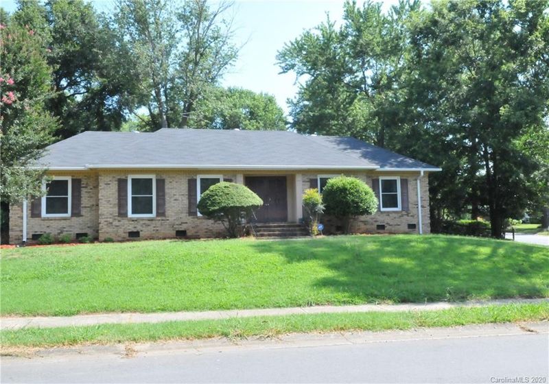 7535 Marlbrook Dr, Charlotte, NC 28212