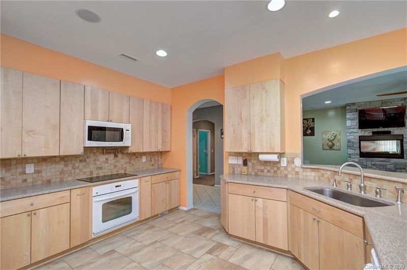 4616 Griffith Rd, Monroe, NC 28112