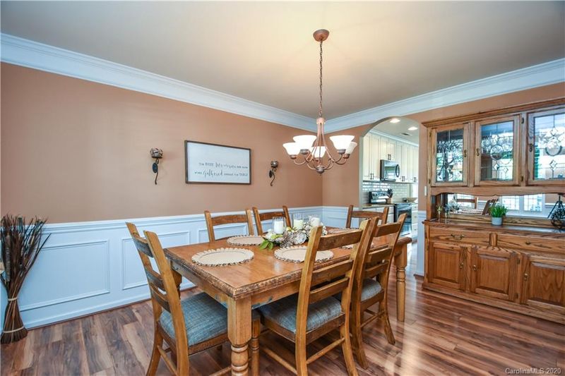 207 Almora Loop, Mooresville, NC 28115