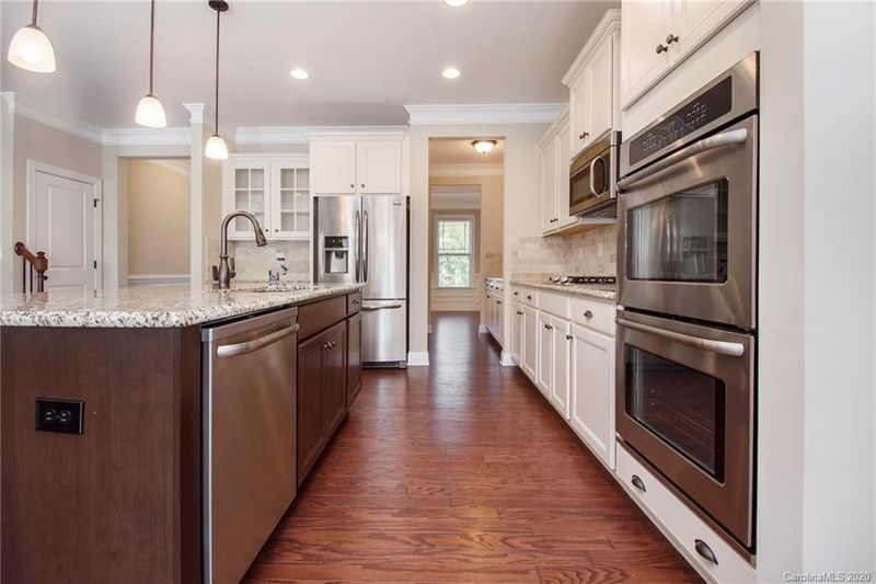 185 Blueview Rd, Mooresville, NC 28117