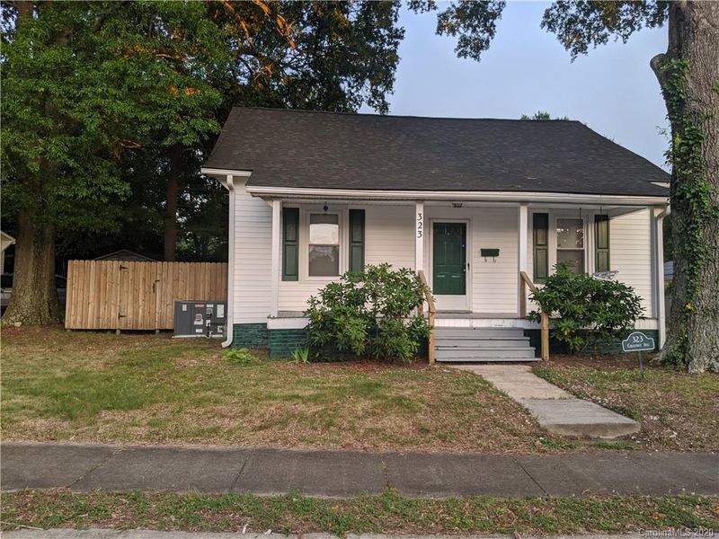 323 Chestnut Ave, Kannapolis, NC 28081