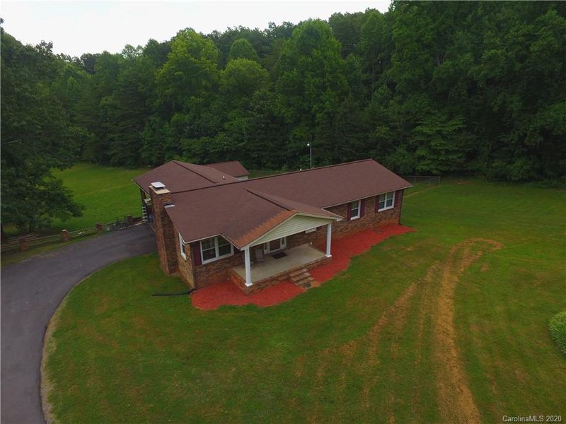 805 Canterbury Rd, Kings Mountain, NC 28086