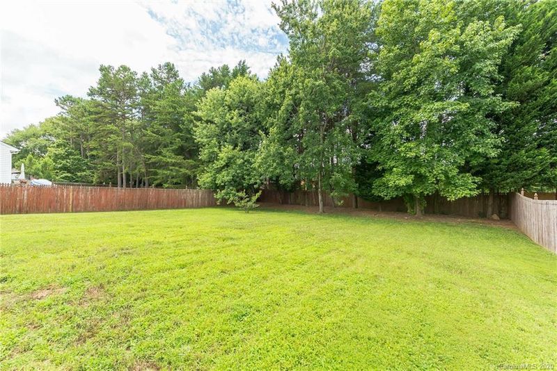 3617 Daisyfield Dr, Charlotte, NC 28269