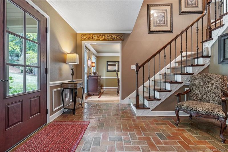 37 Timberidge Dr, Lake Wylie, SC 29710
