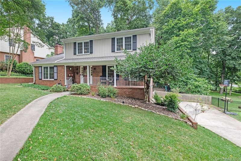 6125 Gate Post Rd, Charlotte, NC 28211