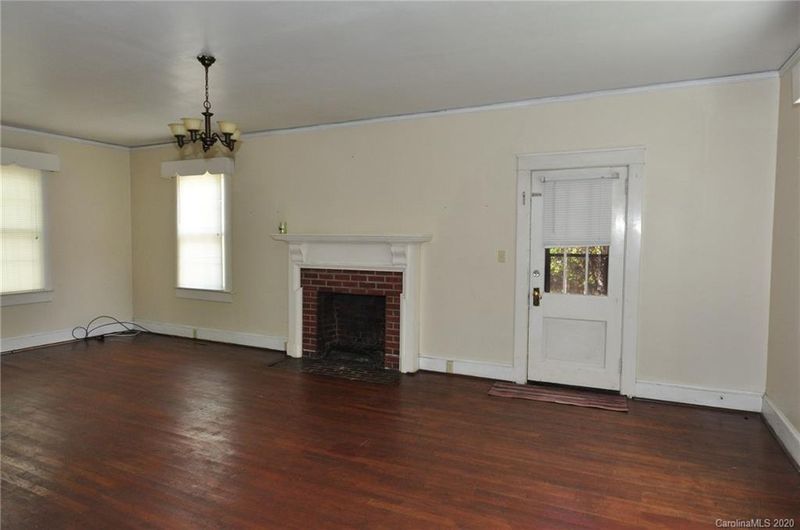 108 Academy St #9, Chester, SC 29706
