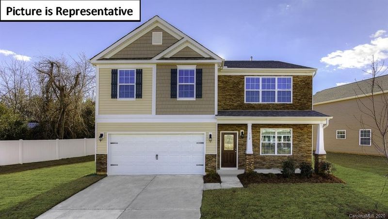 8634 Hunter Knoll Ln, Charlotte, NC 28215