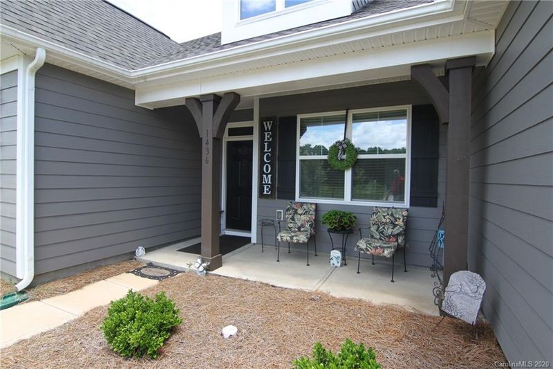 1436 Wiggins Dr, Gastonia, NC 28054