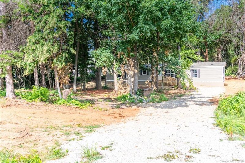 381 Stutts Rd, Mooresville, NC 28117