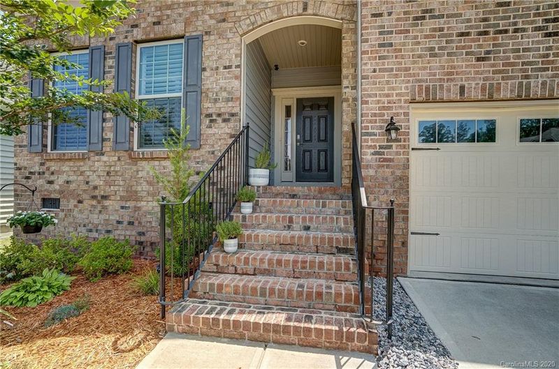 2377 Talon Point Cir #302, Fort Mill, SC 29715