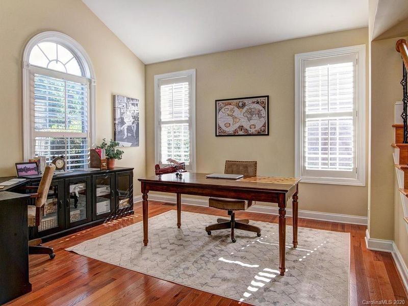 9911 Paradise Ridge Rd, Charlotte, NC 28277