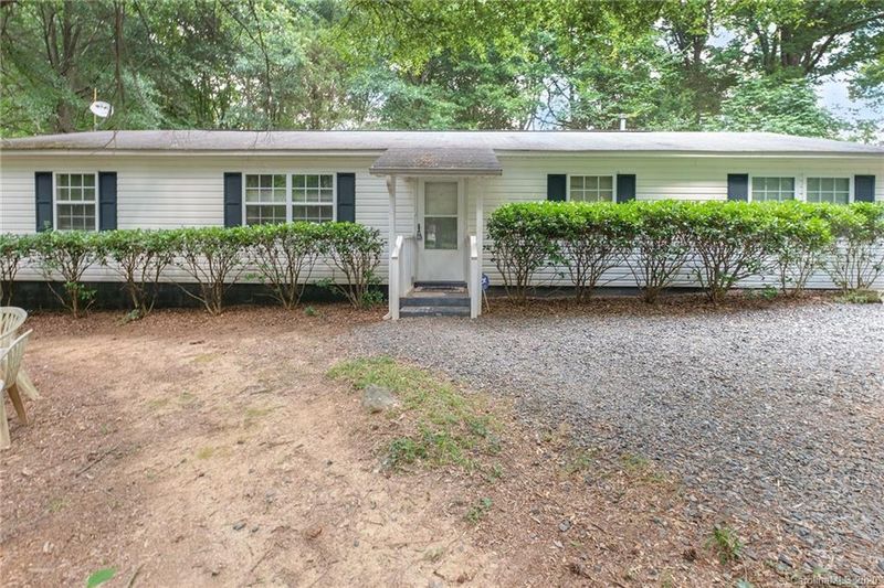 2737 Yahtzee Ln, Charlotte, NC 28208