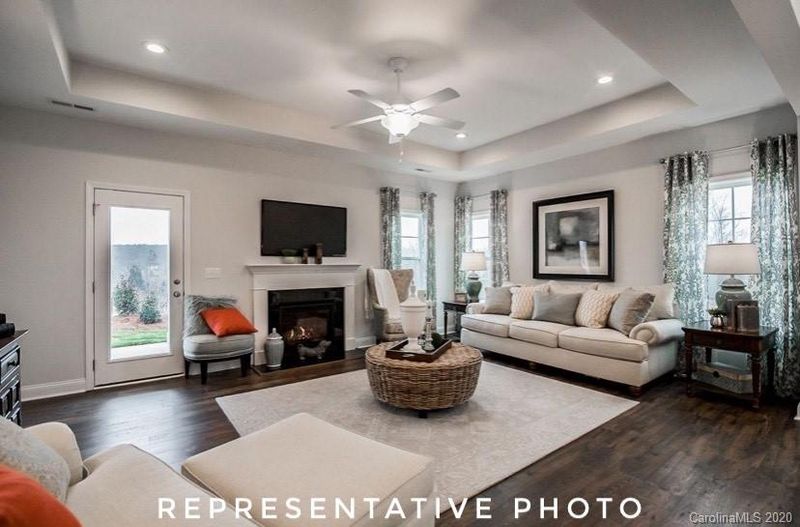 624 Heron View Dr #214, York, SC 29745