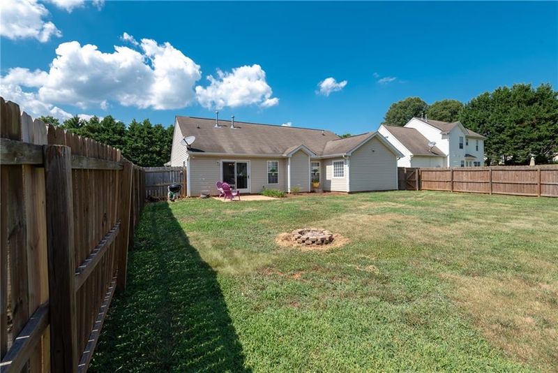 1105 Morningside Dr NW, Conover, NC 28613