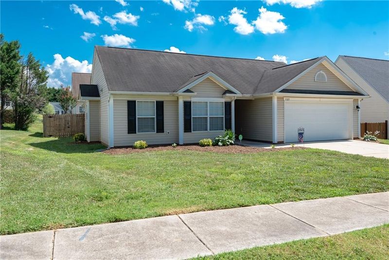 1105 Morningside Dr NW, Conover, NC 28613