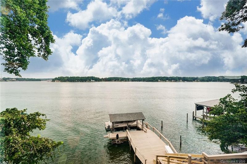 2076 Marquesas Ave, Tega Cay, SC 29708