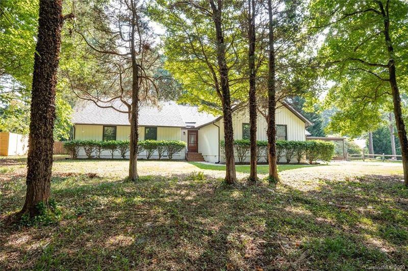 4645 Pine Needle Trl, Mint Hill, NC 28227