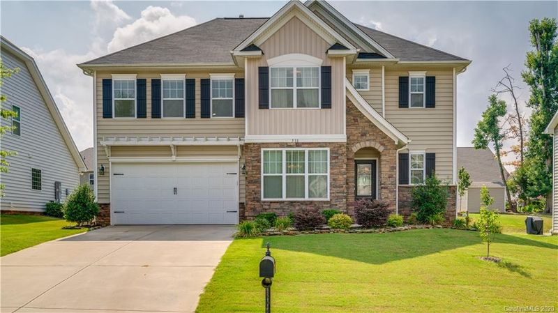 538 Daventry Ct, Clover, SC 29710