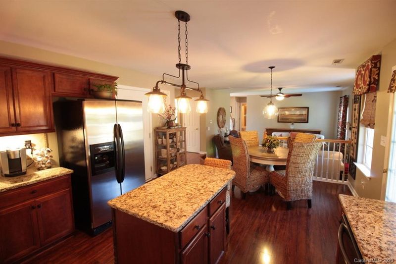 2024 Covered Bridge Ct, Rock Hill, SC 29732