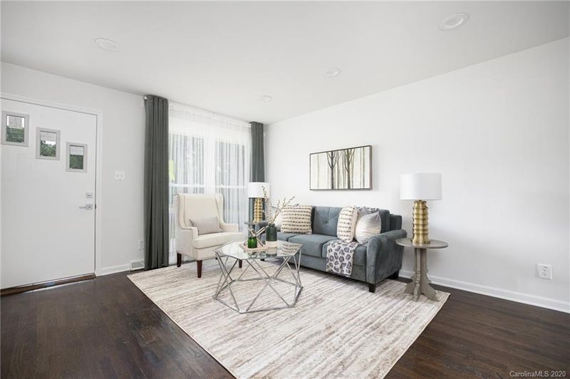 3335 Erskine Dr, Charlotte, NC 28205