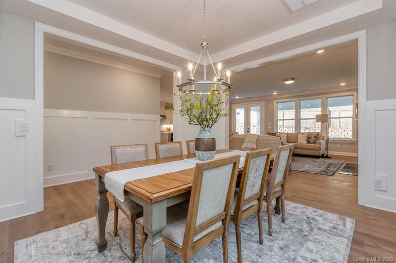 4004 Barmettler Dr, Charlotte, NC 28211