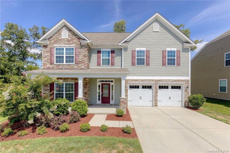 7707 Kelburn Ln, Charlotte, NC 28273
