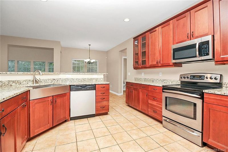 8006 Alma Blvd, Waxhaw, NC 28173