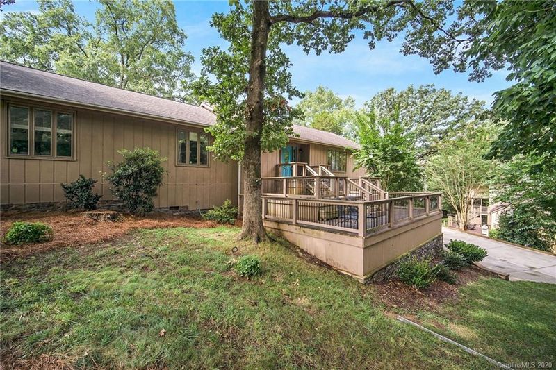 3927 Rounding Run Rd, Charlotte, NC 28277