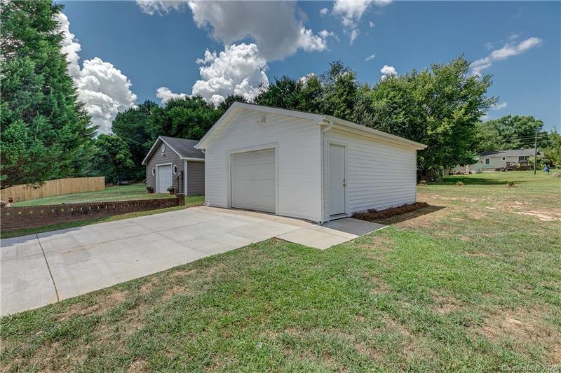 135 First St, Fort Mill, SC 29708
