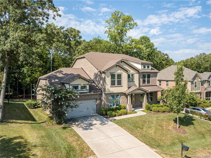 7804 Sand Trap Ln, Stanley, NC 28164