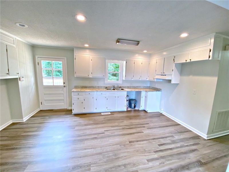 711 7th Ave SE, Hickory, NC 28602