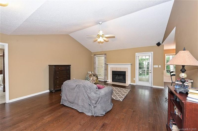 7708 Kingston Dr, Waxhaw, NC 28173