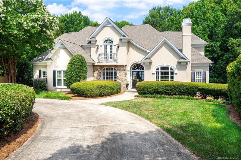 10405 Hadleigh Pl, Charlotte, NC 28210